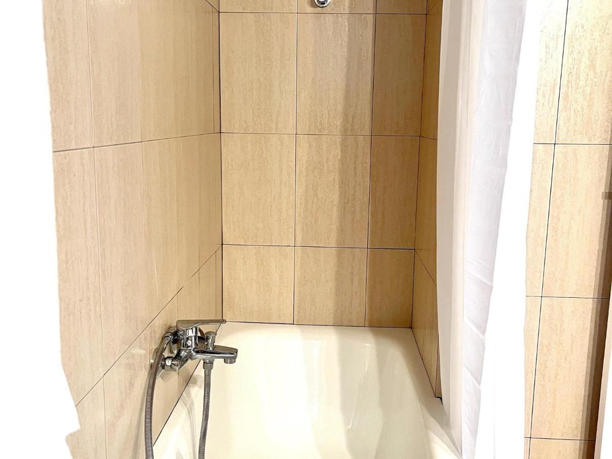 Apartbeach Cye 6 Climatizado Y Junto Playa Salou Eksteriør bilde